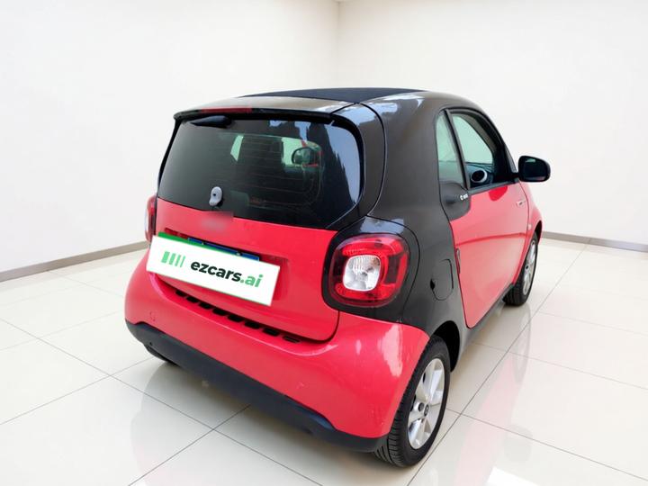 fortwo 2018 1.0L 52 Coupe China V photo 6