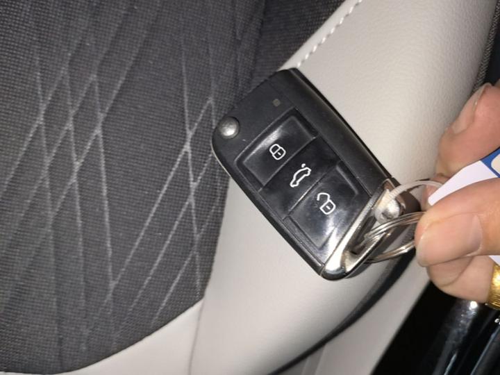 T-Cross 2021 280TSI DSG Comfort photo 8