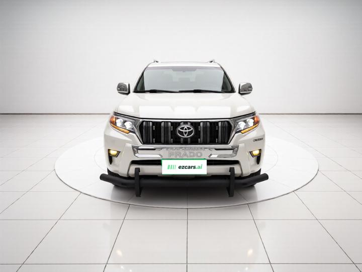 Prado Parallel Import photo 2