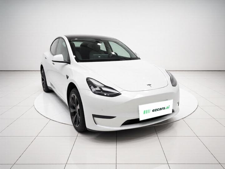 Model Y 2021 Long Range AWD 3D7 photo 3