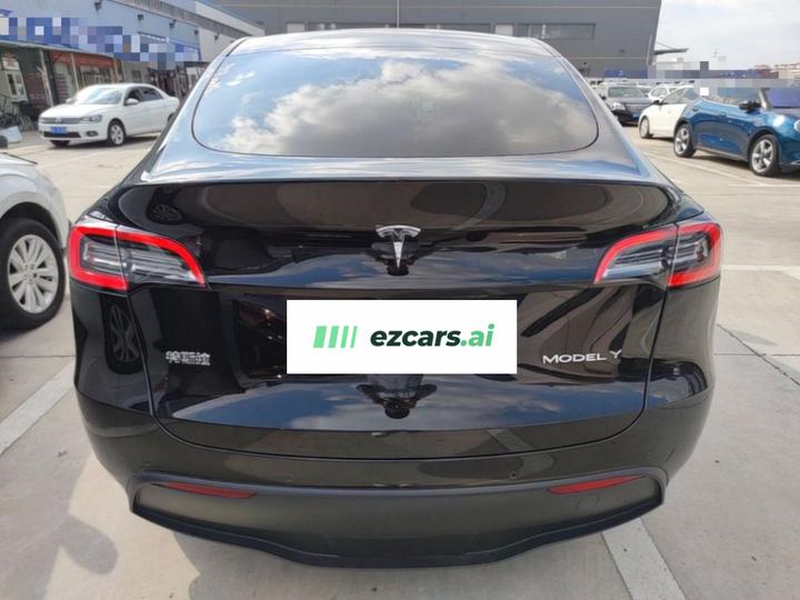 Model Y 2021 Standard Range RWD photo 5