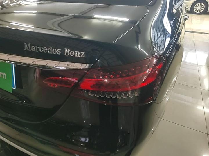 E-Class 2023 E 300 L Sport Fashion photo 7