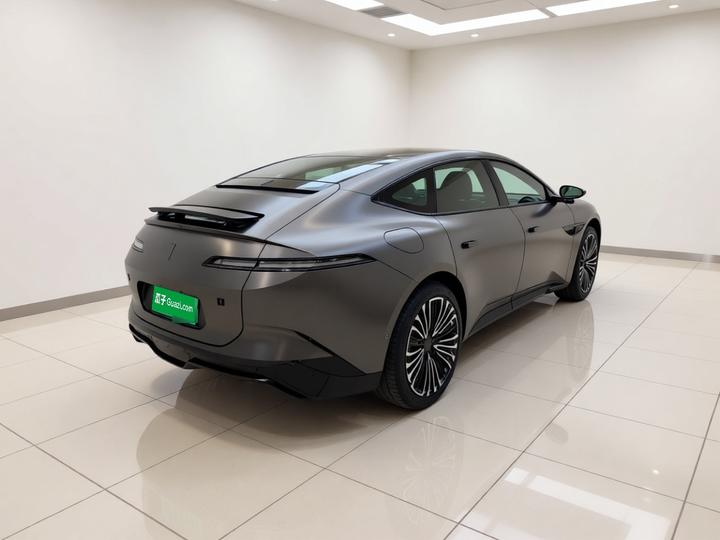 12 2025 Facelift Ultra EREV photo 4