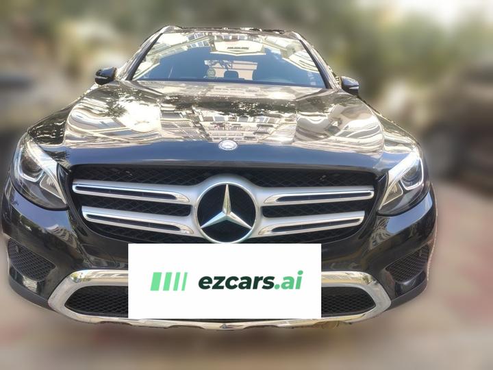 GLC 2016 GLC 200 4MATIC photo 2