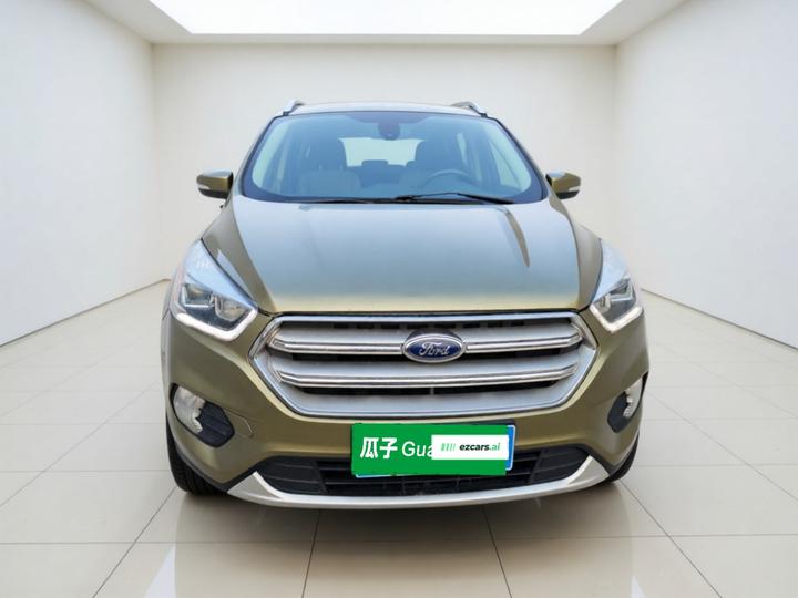 Kuga 2017 EcoBoost 180 RWD photo 2