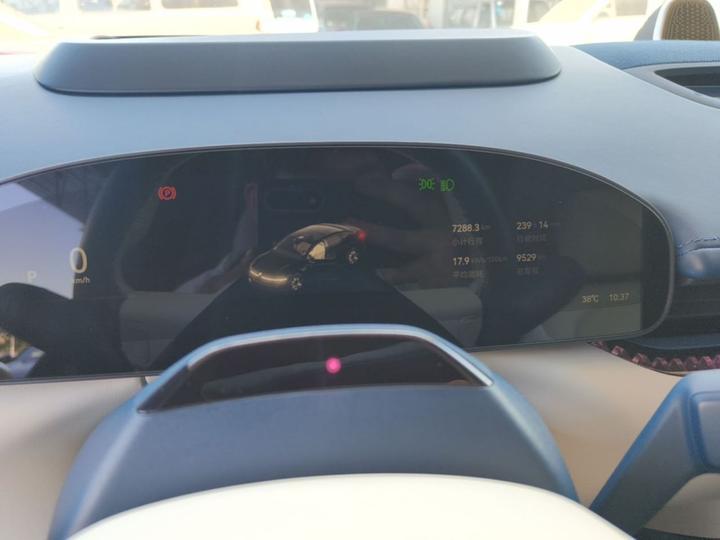 007 2024 RWD ADAS 100kWh photo 7