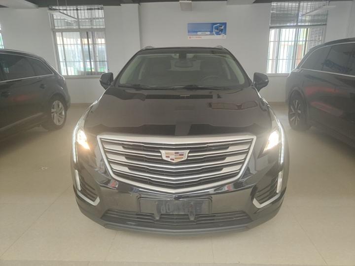 XT5 2018 25T Luxury photo 2