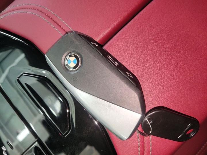 5 Series 2024 525Li M Sport Package photo 8