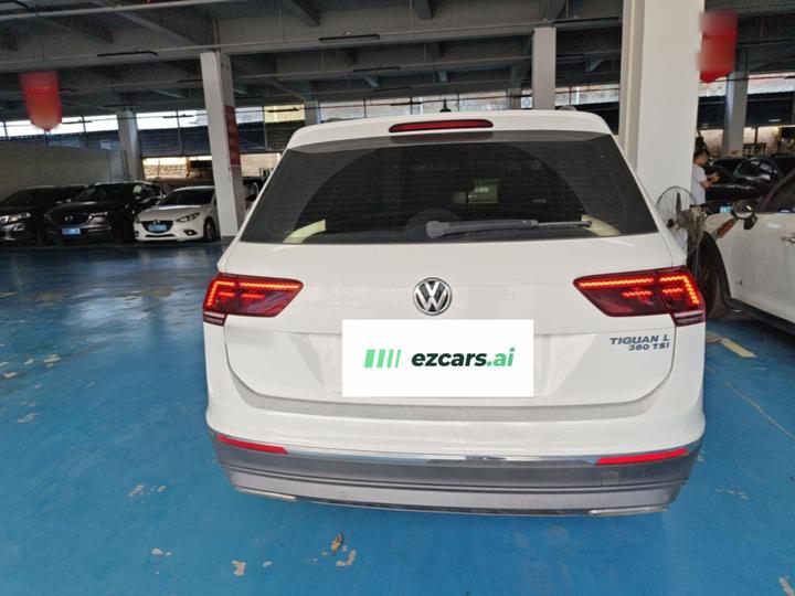 Tiguan L 2017 380TSI AT AWD Luxury photo 3