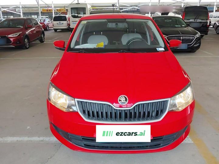 Fabia 2017 1.4L AT photo 2
