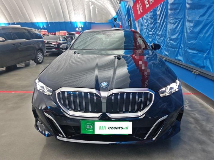 i5 2025 eDrive 35L M Sport Package photo 2