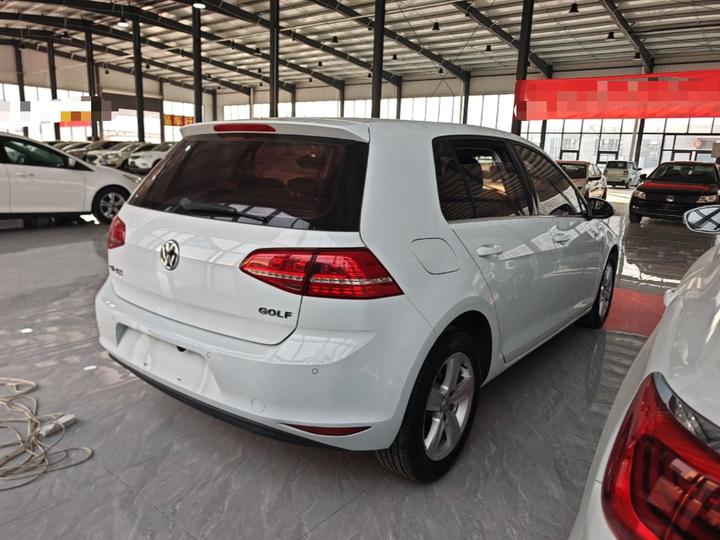 Golf 2016 1.6L AT Comfort photo 6