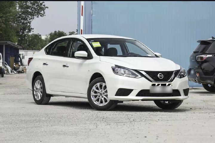 Sylphy 2024 Facelift Classic 1.6XE CVT Comfort photo 3