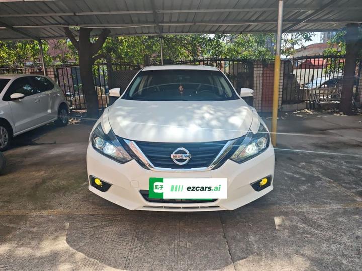Teana 2018 2.0L XL photo 2