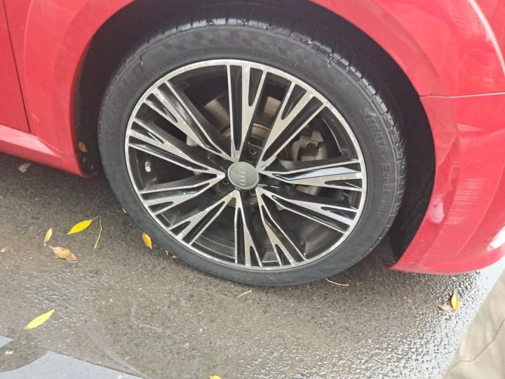 TT 2015 TT Coupe 45 TFSI photo 8