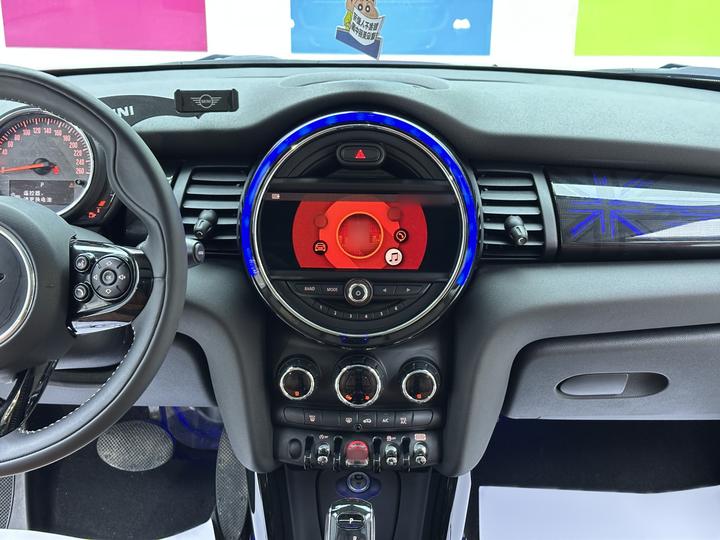 2018 1.5T COOPER photo 8