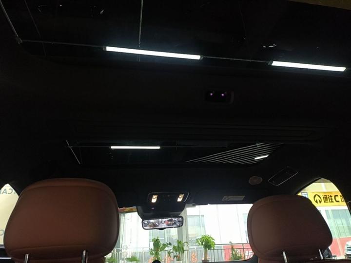 HIMA AITO M9 2026 EREV Ultra 6-Seater photo 8