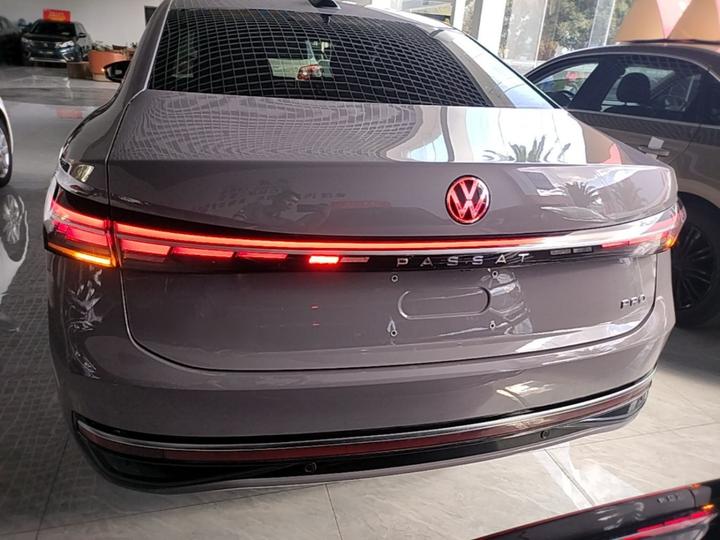 Passat 2025 Pro 380TSI photo 5