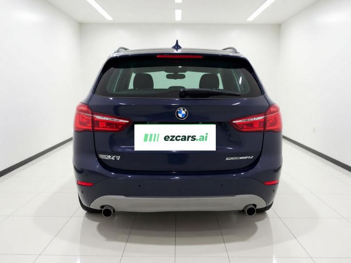 X1 2018 sDrive20Li Leading photo 5