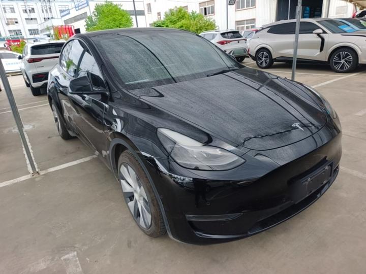 Model Y 2021 Standard Range RWD photo 3
