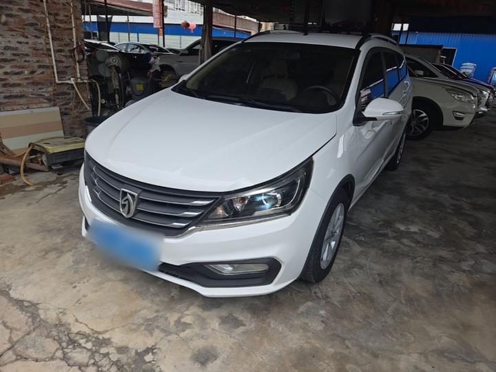 310W 2017 1.5L MT Fashion China V