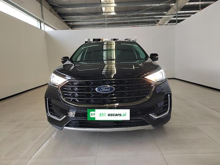 Edge 2021 PLUS EcoBoost 245 RWD 7-Seater photo 2
