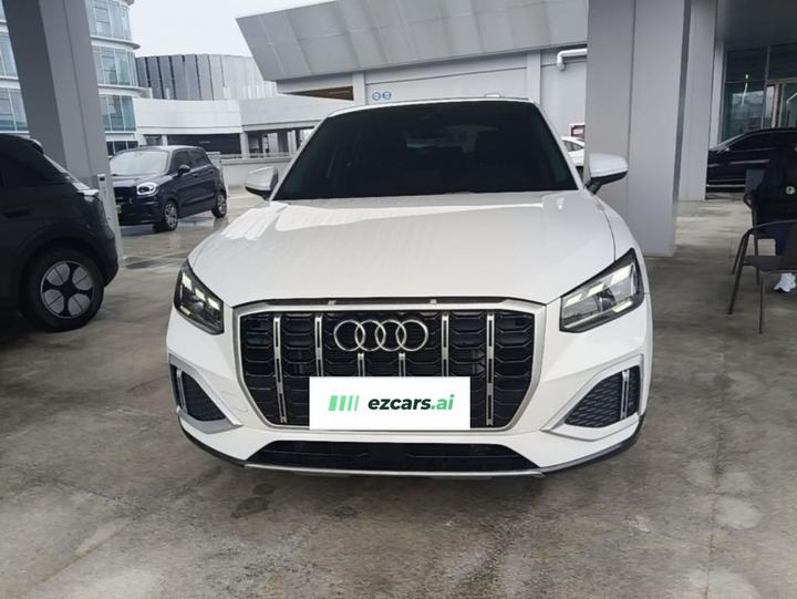 Q2L 2022 35 TFSI Progressive photo 2
