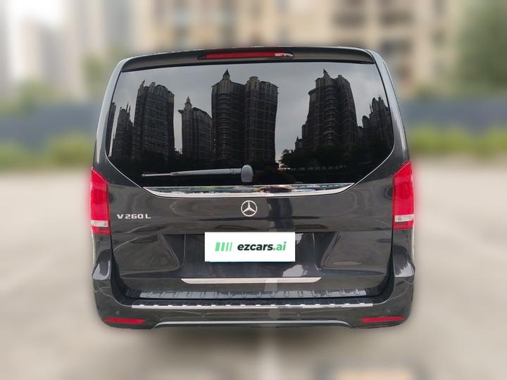 V-Class 2021 V 260 L Long Wheelbase Luxury photo 5