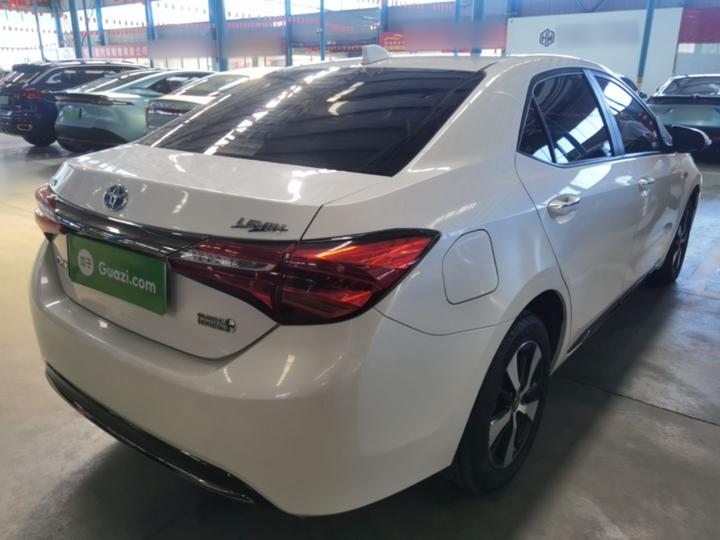 Levin Hybrid E+ 2019 1.8PH V E-CVT Luxury photo 4