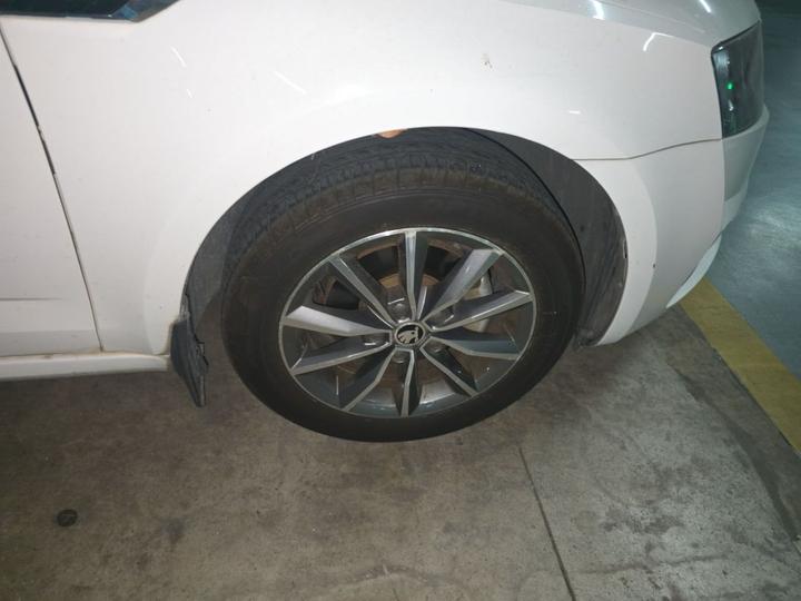 Octavia 2017 1.6L AT photo 8