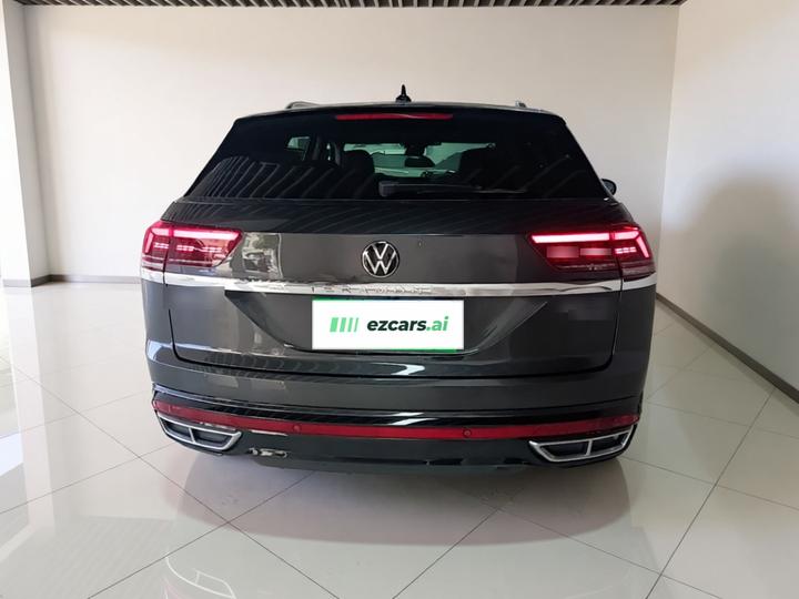 Teramont X 2022 380TSI AWD Luxury photo 5