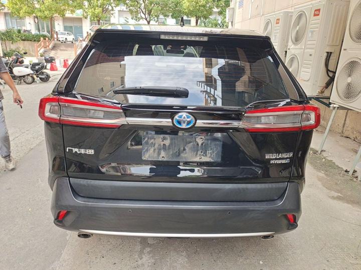 Wildlander 2020 Hybrid 2.5L E-CVT RWD Luxury photo 3