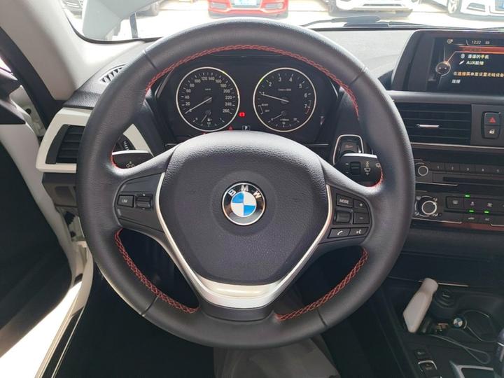 2 Series Imported 2015 218i photo 6