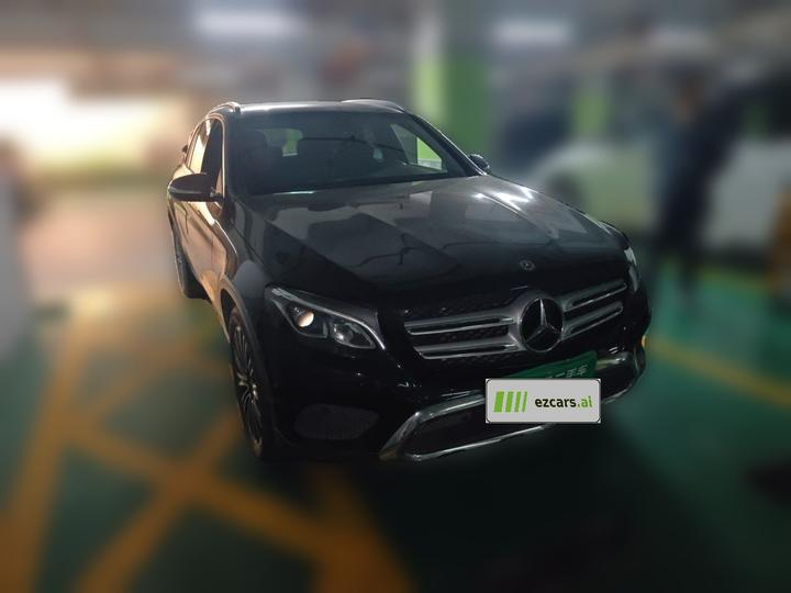 GLC 2019 GLC 200 L 4MATIC photo 3