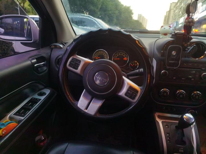 Compass Imported 2014 Facelift 2.4L AWD Comfort photo 4