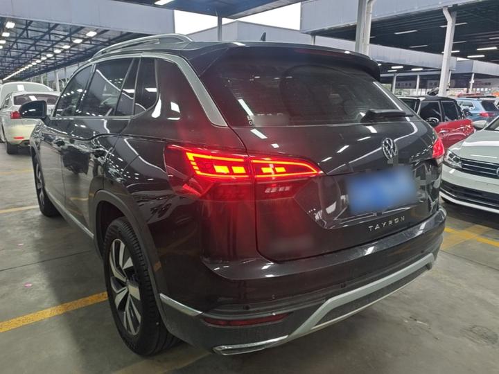 Tayron 2022 330TSI RWD Luxury Connected photo 4