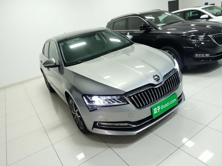 Superb 2024 TSI280 DSG Exclusive photo 3