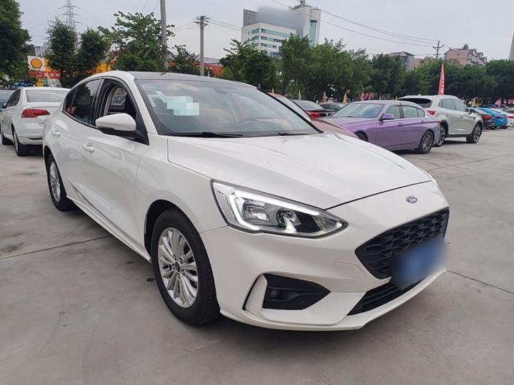 Focus 2020 Sedan EcoBoost 180 AT photo 3