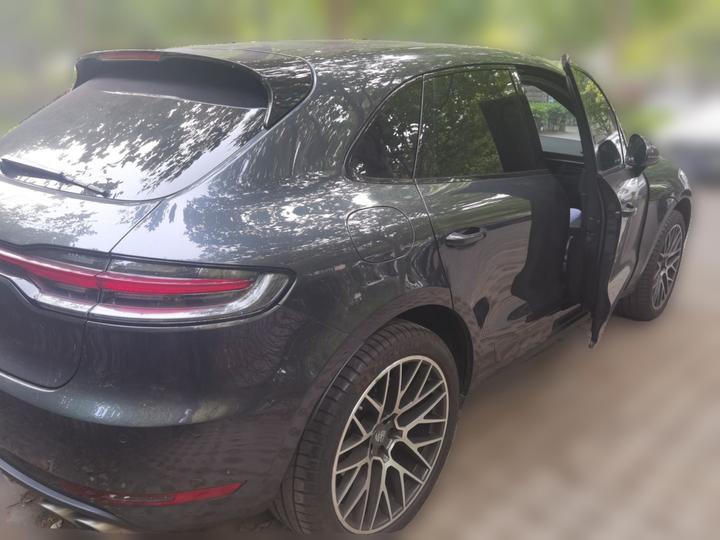 2020 Macan S 3.0T photo 6