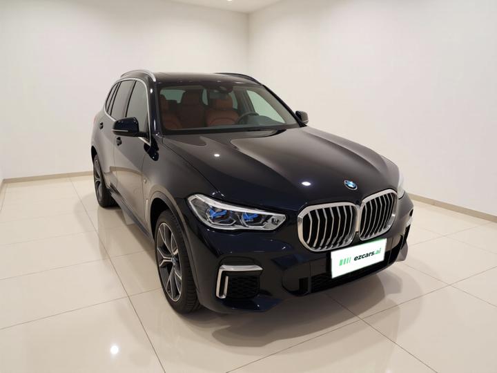 X5 2022 xDrive 40Li M Sport Package photo 3