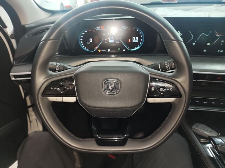 Eado 2022 PLUS NE 1.4T GDI DCT Premium photo 6