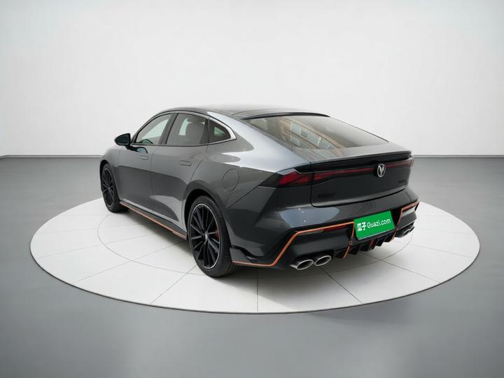 UNI-V 2022 2.0T photo 4