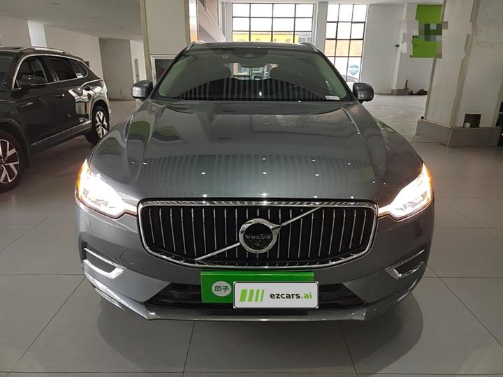 XC60 2018 T5 AWD Luxury photo 2