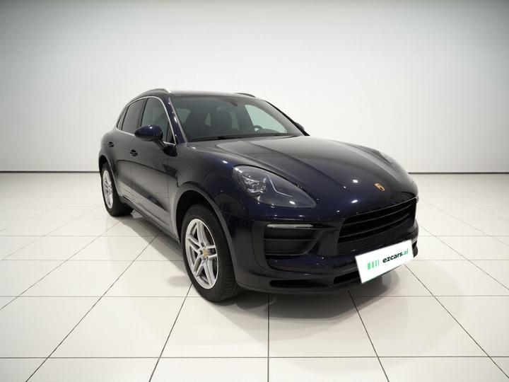 2014 Macan 2.0T photo 3