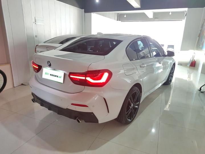 1 Series 2023 125i M Sport photo 6