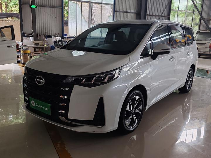 GAC Trumpchi M6 2021 270T DCT Exclusive 7-Seater