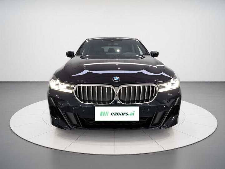 6 SeriesGT 2022 630i M Sport Package photo 2