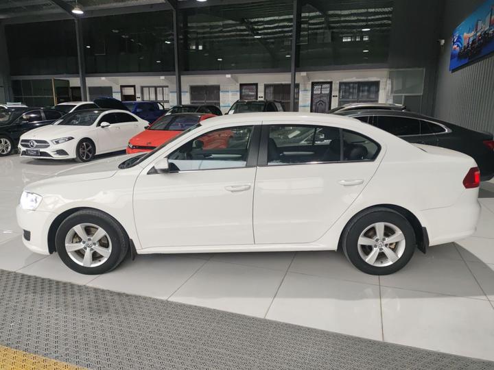 Lavida 2017 1.6L AT Comfort photo 4