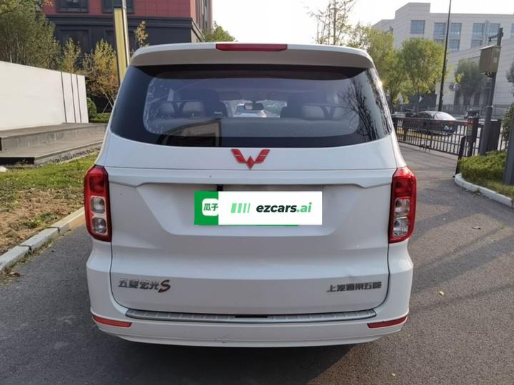 Wuling Hongguang 2021 1.5L S Standard LAR photo 3