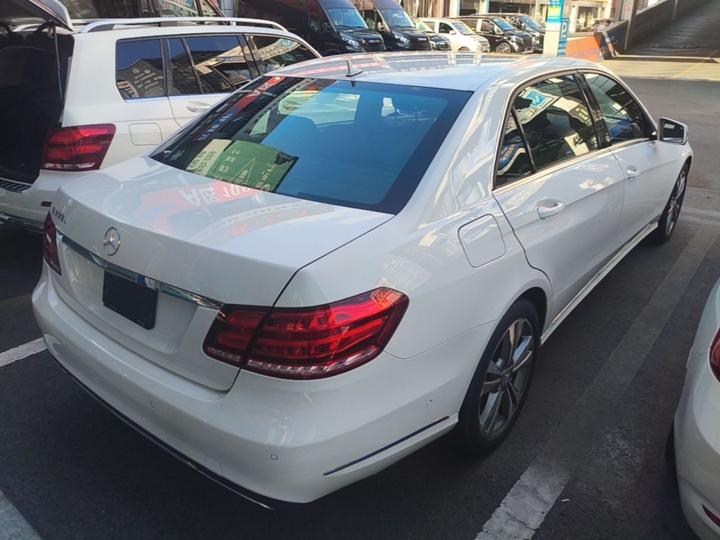 E-Class 2015 E 180 L Sport photo 4